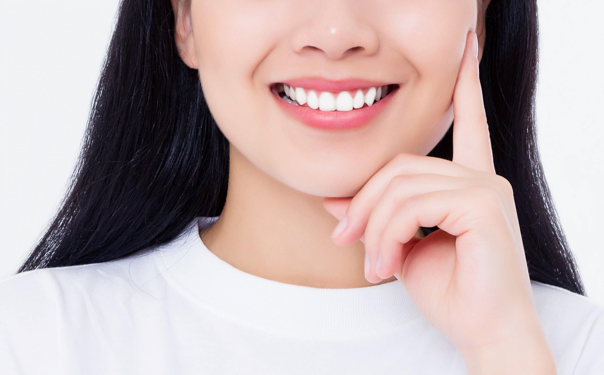 Bọc răng sứ thẩm mỹ – Sở hữu nụ cười đẹp, chuẩn 100% chất riêng